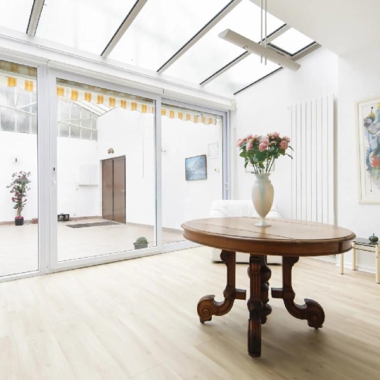  Annonces CRETEIL : Maison / Villa | PARIS (75014) | 245 m2 | 2 850 000 € 