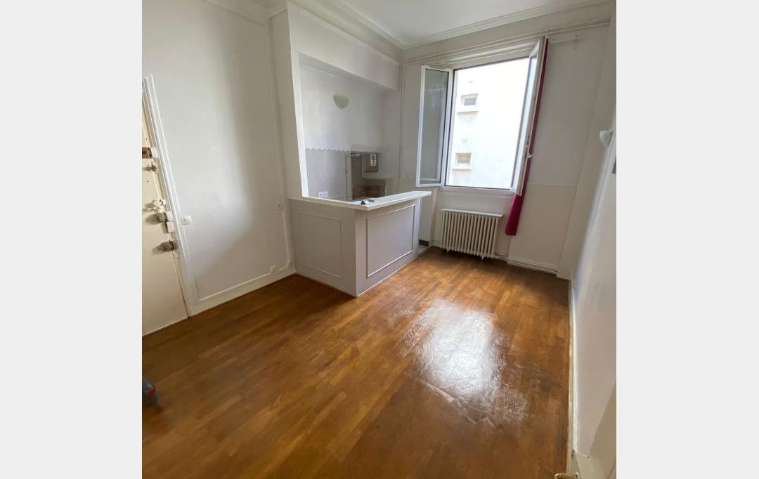 Annonces CRETEIL : Appartement | CHARENTON-LE-PONT (94220) | 30 m2 | 1 150 € 