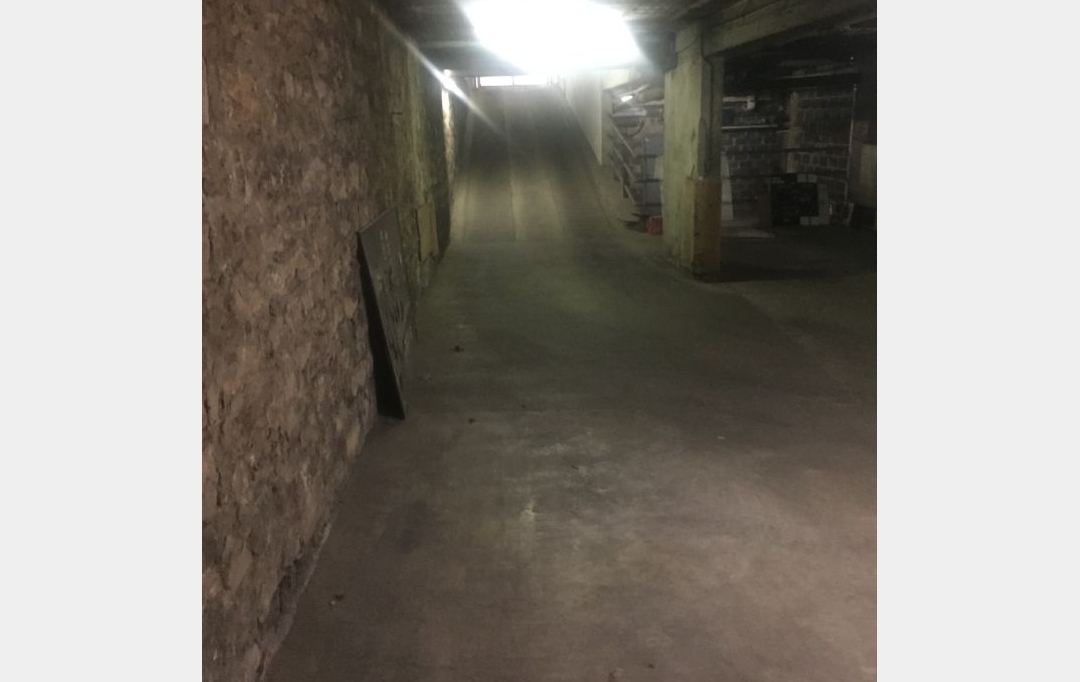 Annonces CRETEIL : Garage / Parking | PARIS (75015) | 0 m2 | 120 € 